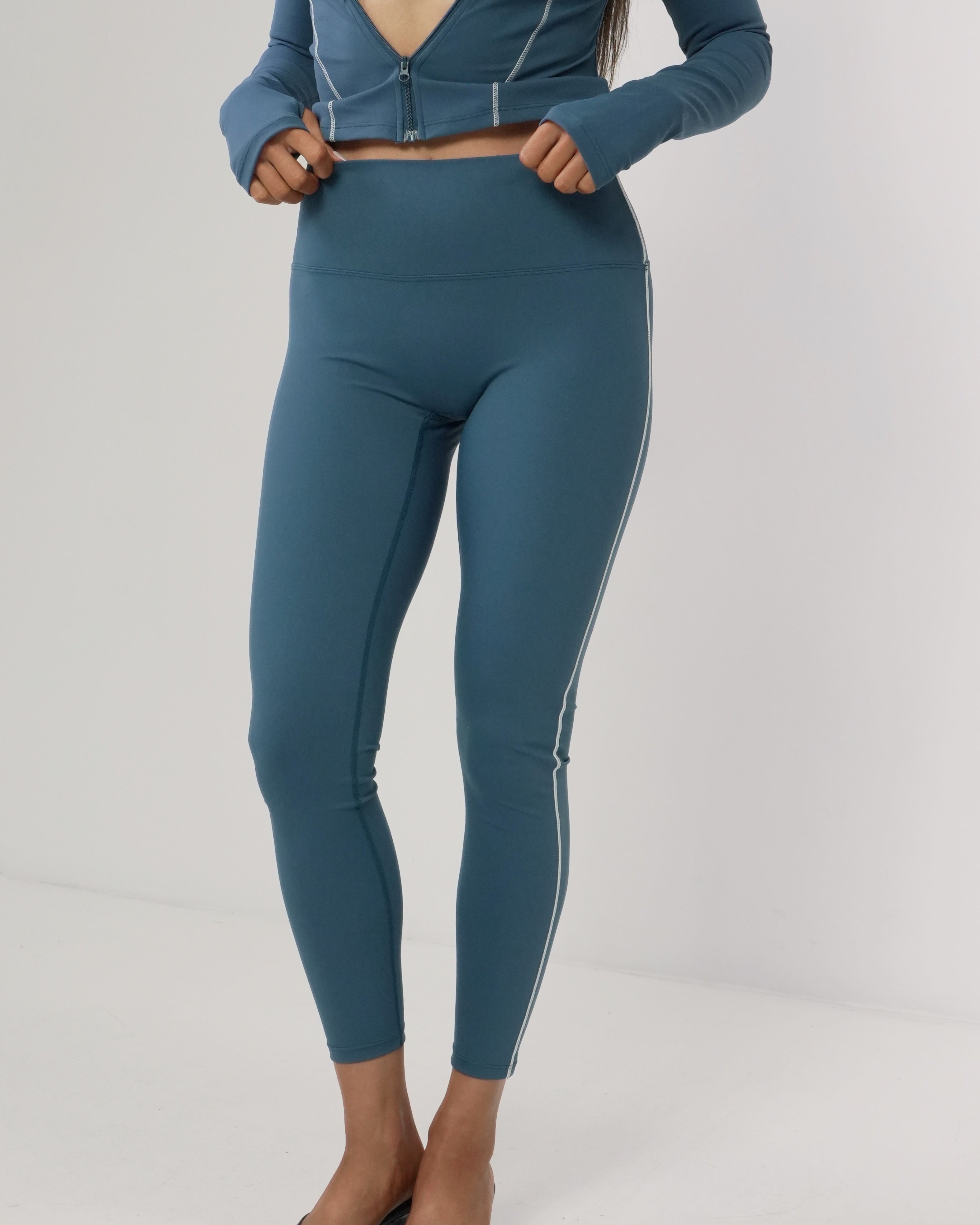 Stitch Contour Leggings | Dusty Blue