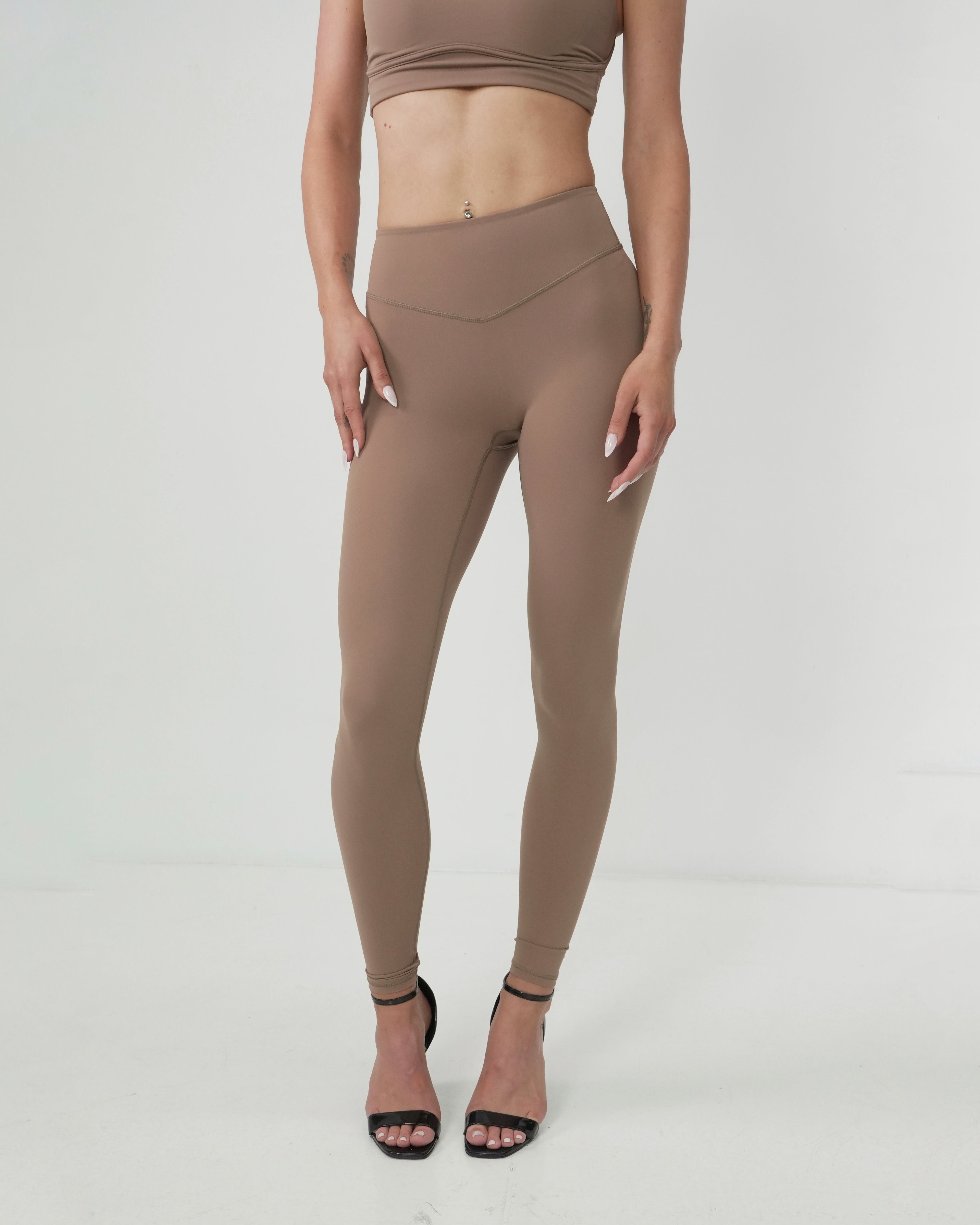 Tummy Control Invisible Scrunch Leggings | Latte