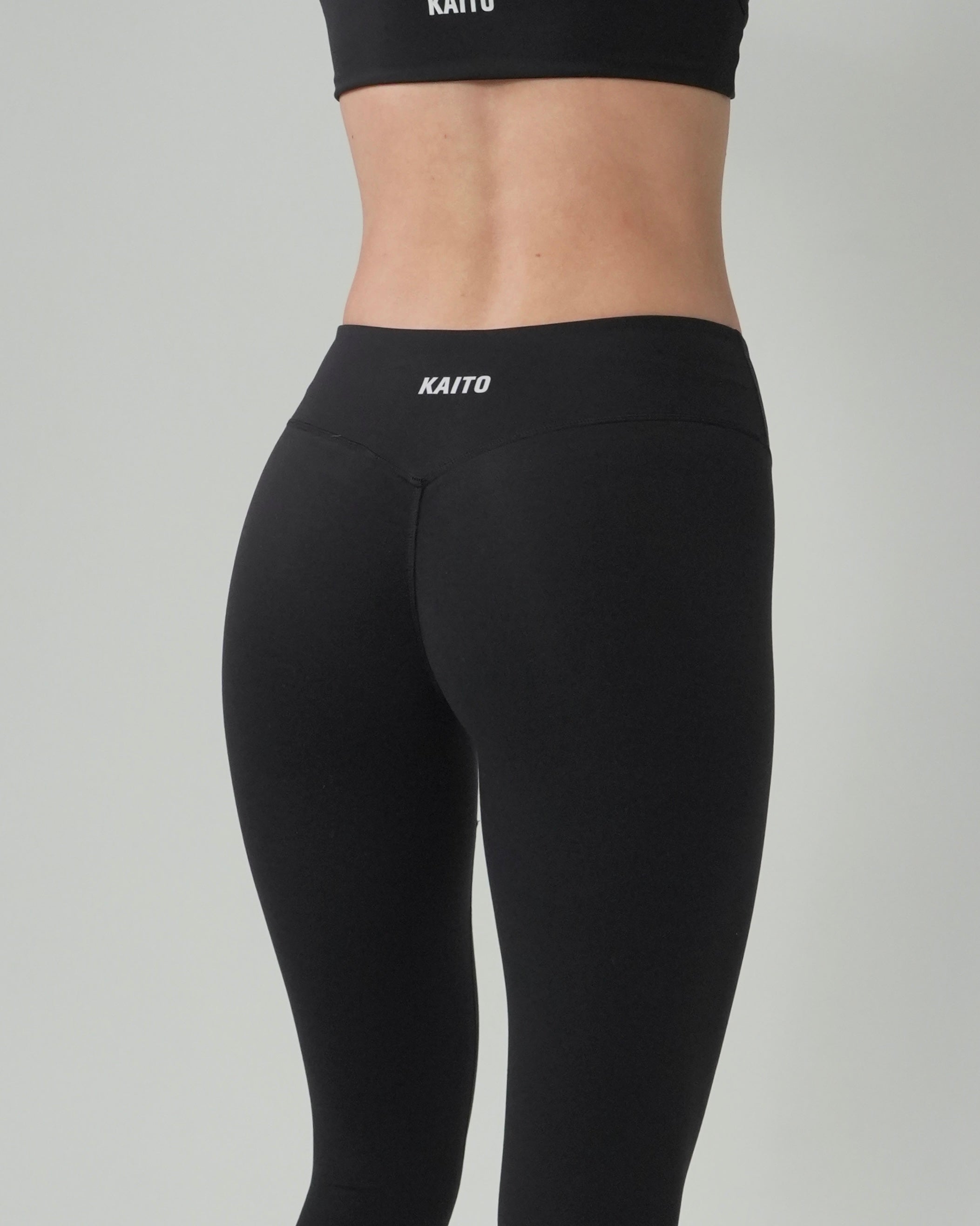 Tummy Control Invisible Scrunch Leggings | Black