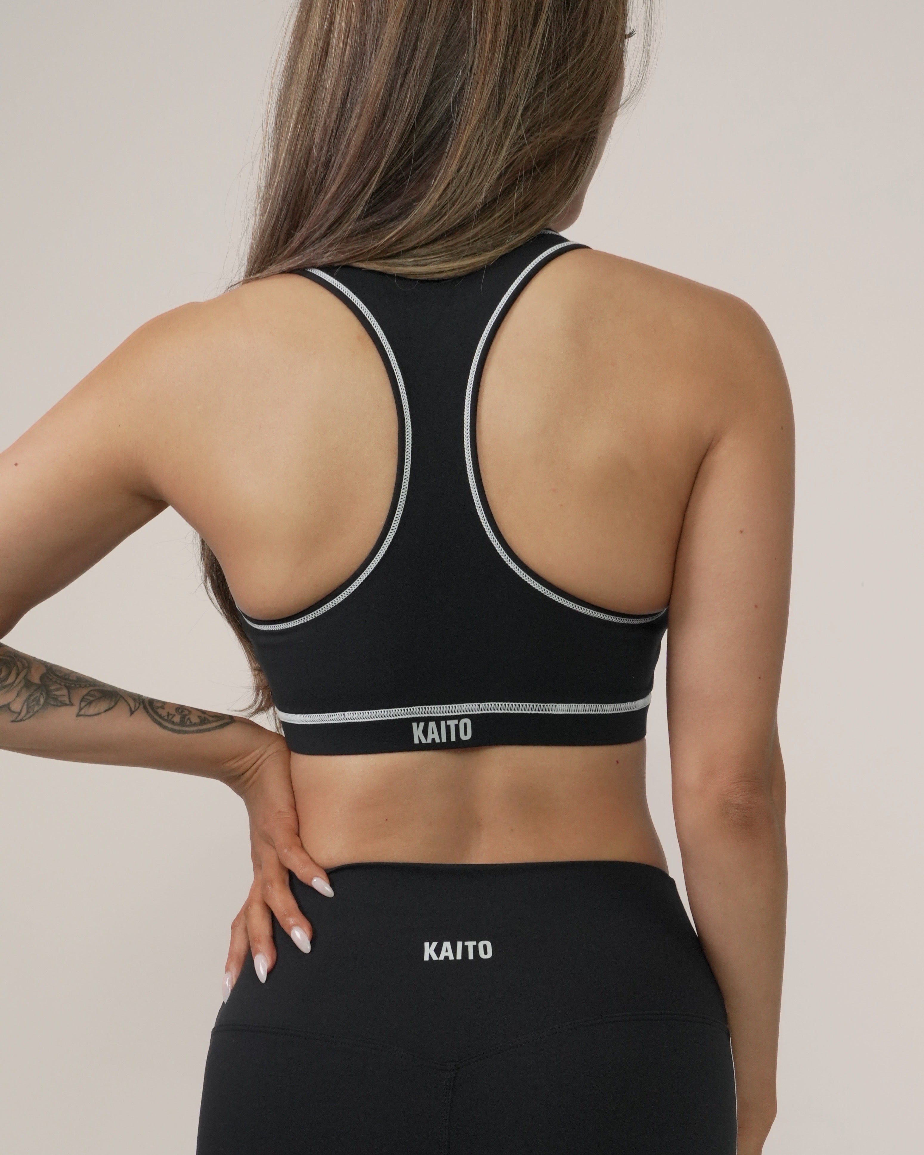Stitch Contour Crop | Black
